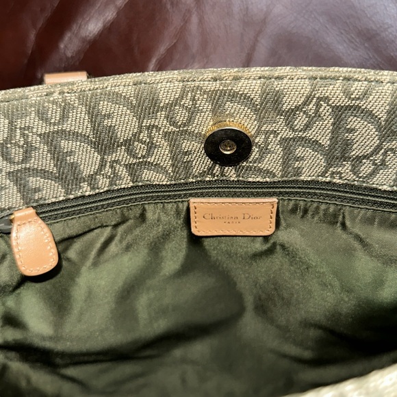🔥🔥🔥Authentic Christian Dior Trotter Green Signature Tote Shoulder Bag - Picture 12 of 16